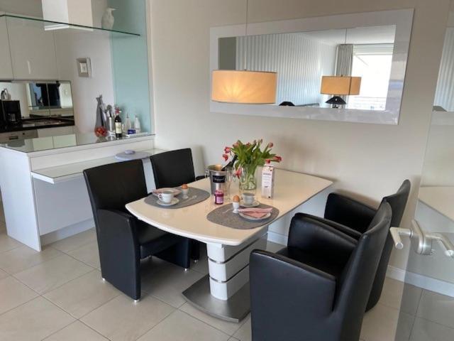 Top - Apartment Mit Aussicht Timmendorfer Strand Bagian luar foto